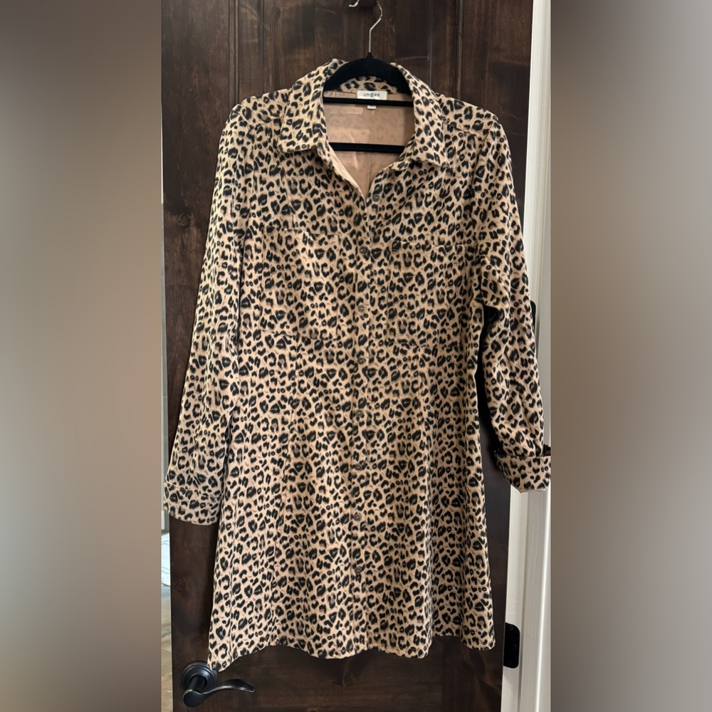 Umgee leopard print dress - large - worn once
